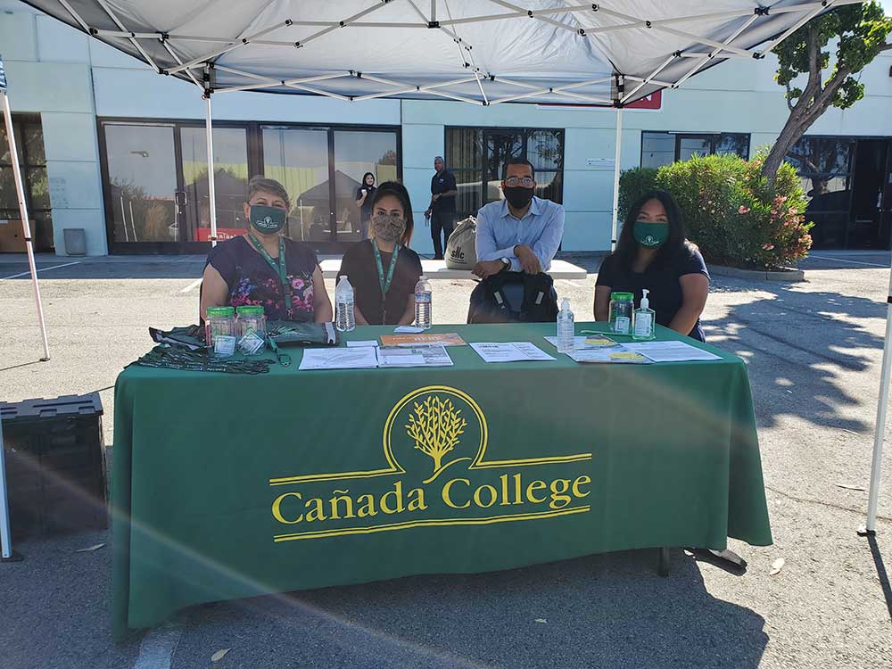 Canada-College-booth